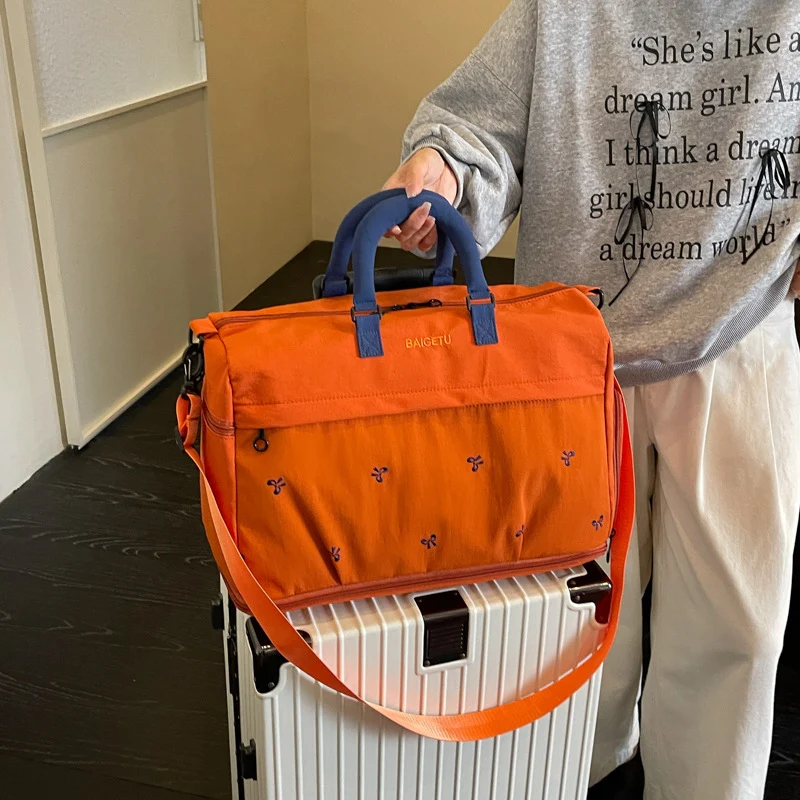 Versatile Embroidered Duffel Bag Stornfield