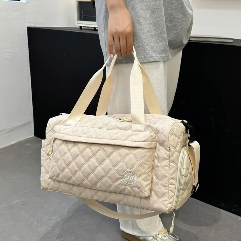 Quilted Gym Duffle Bag Stornfield