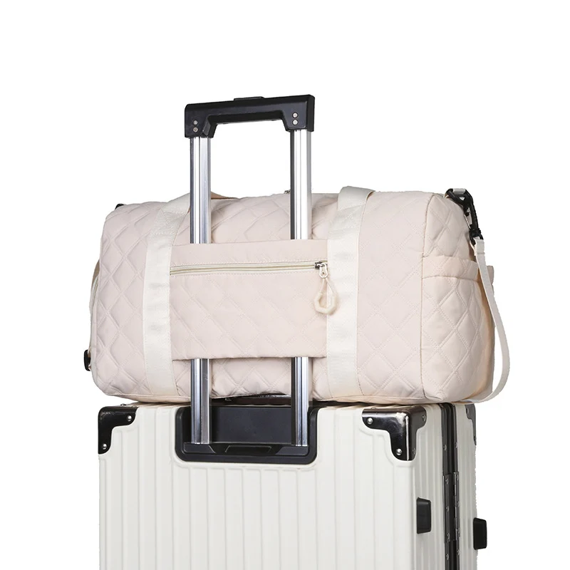 Quilted Gym Duffle Bag Stornfield