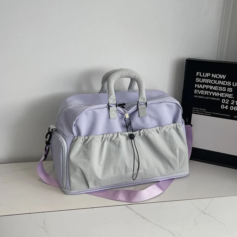 Versatile Weekend Travel Holdall Stornfield