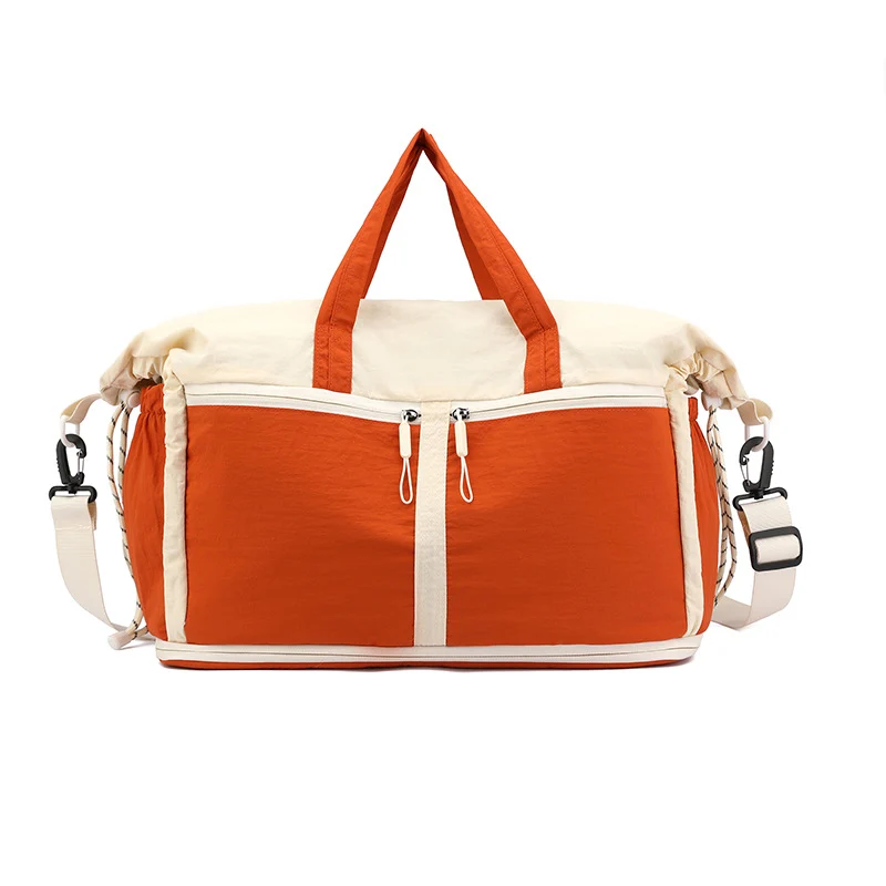Versatile Weekend Duffle Bag with Expandable Compartments Stornfield
