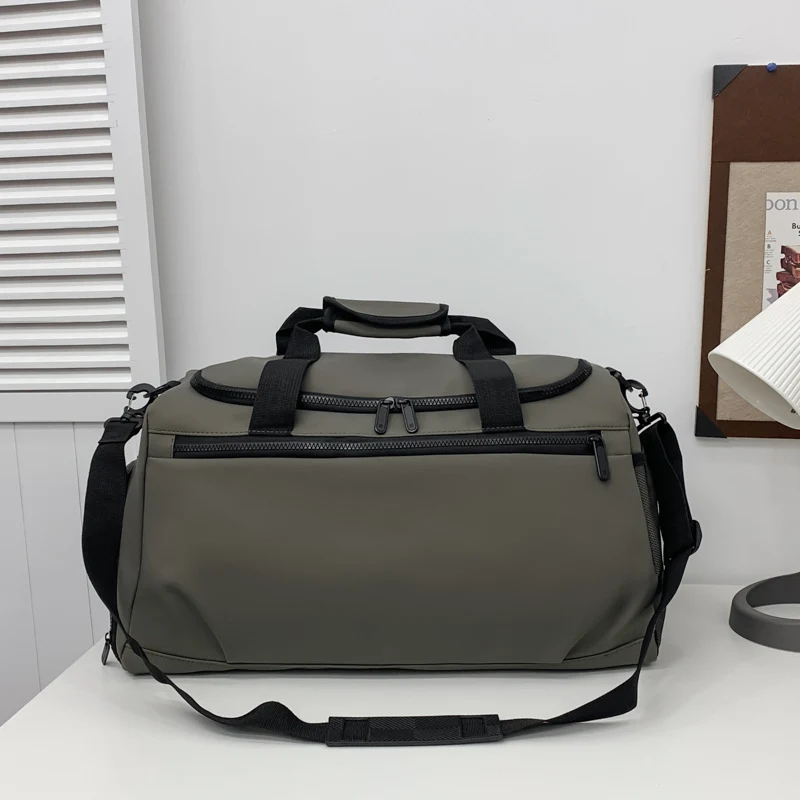 Versatile Weekend Duffel Bag with Multiple Pockets Stornfield