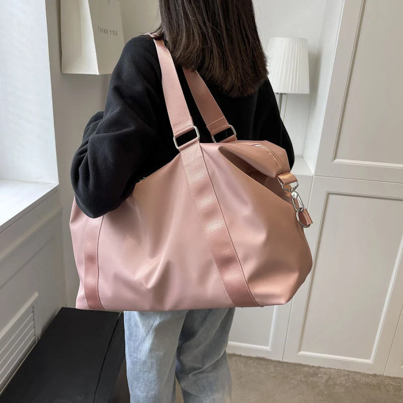 Versatile Waterproof Gym Duffle Bag Stornfield
