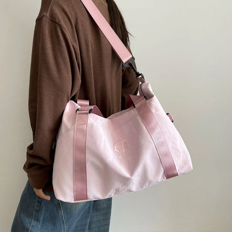 Versatile Travel Weekender Duffle Bag Stornfield
