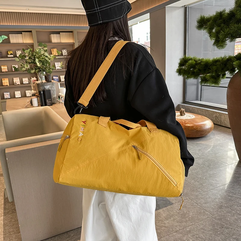 Versatile Travel Sports Bag Stornfield
