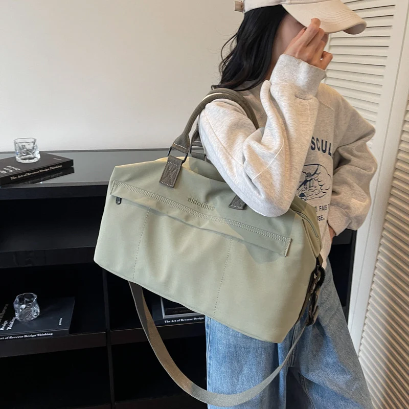 Versatile Travel Holdall Bag Stornfield