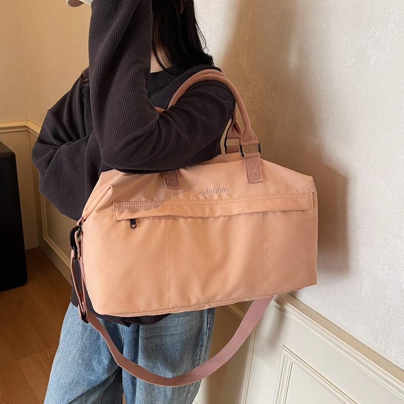 Versatile Travel Holdall Bag Stornfield