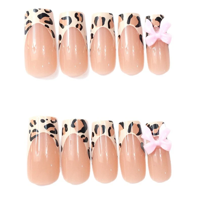 Stylische Leopardenmuster-Acryl-Nagelverlängerungen Karnz