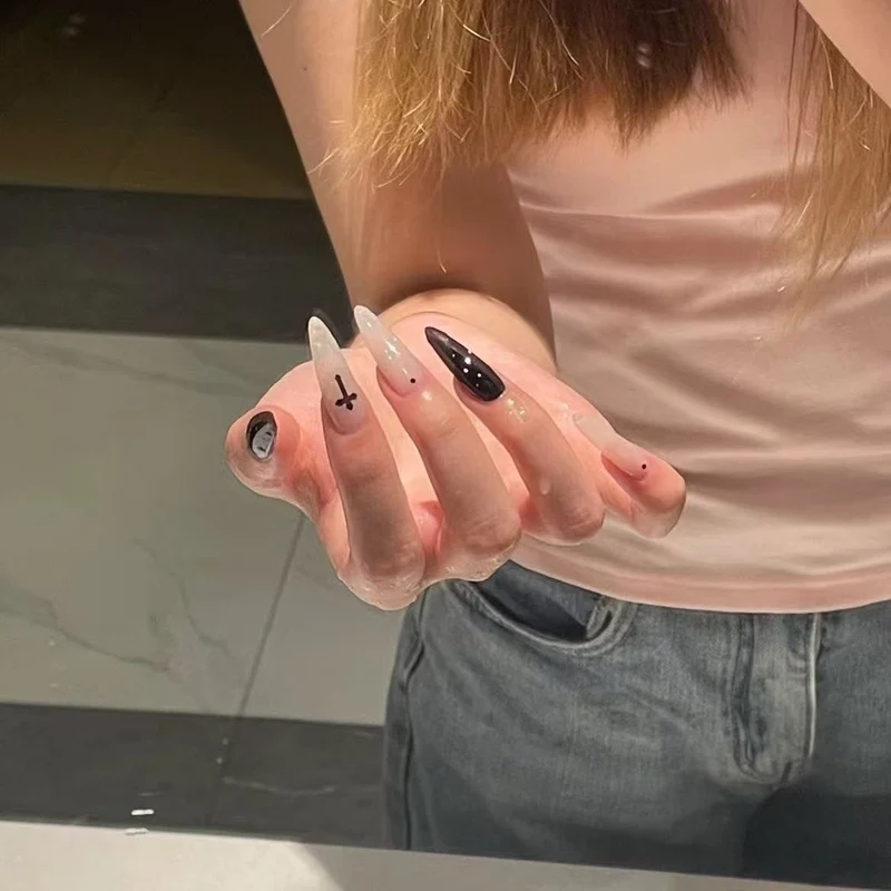 Luxus dekorative Nagelkunst Karnz