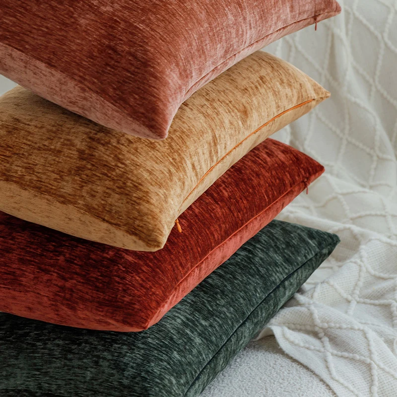 Rectangular pillowcase made of microvelvet with a soft plush finish and concealed zipper Stornfield