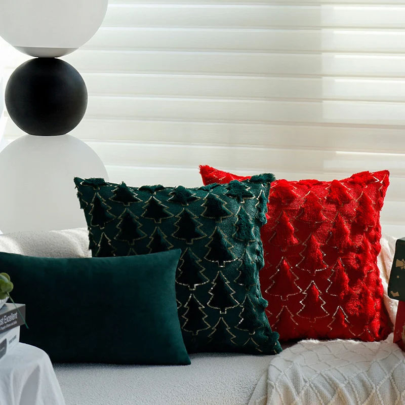 Rectangular decorative cushion cover with tufted Christmas tree application, faux fur texture and sequin trim Stornfield