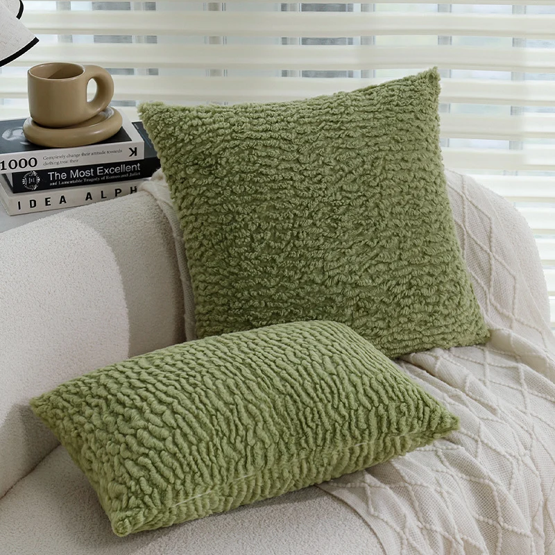 Square decorative cushion cover with woolly sheepskin effect and extra soft Sherpa feel Stornfield