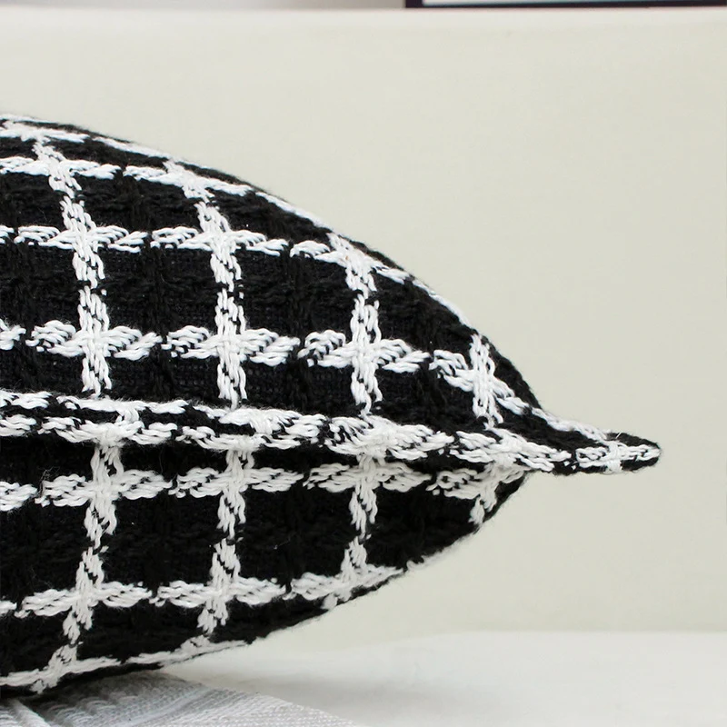 Square decorative cushion cover with hand-tufted grid relief and bouclé structure Stornfield
