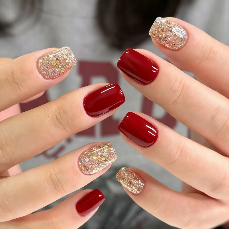 Glänzende Gel-Nagelkunst-Erweiterungen Karnz