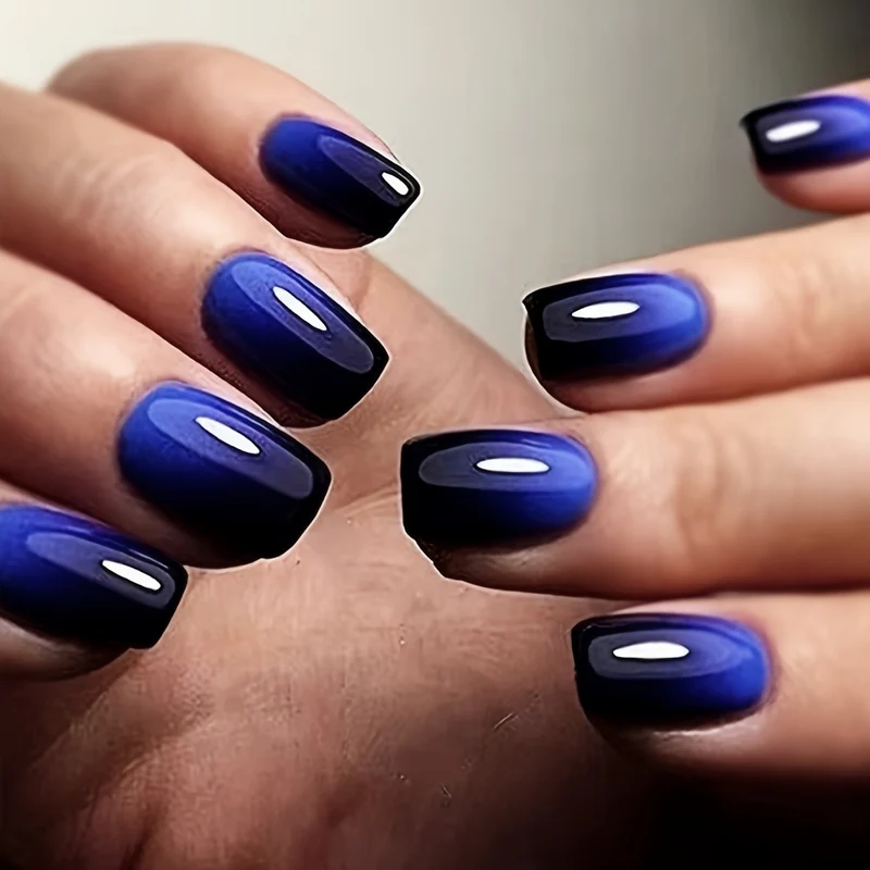 Glitzerndes Ombre Nagelset Karnz