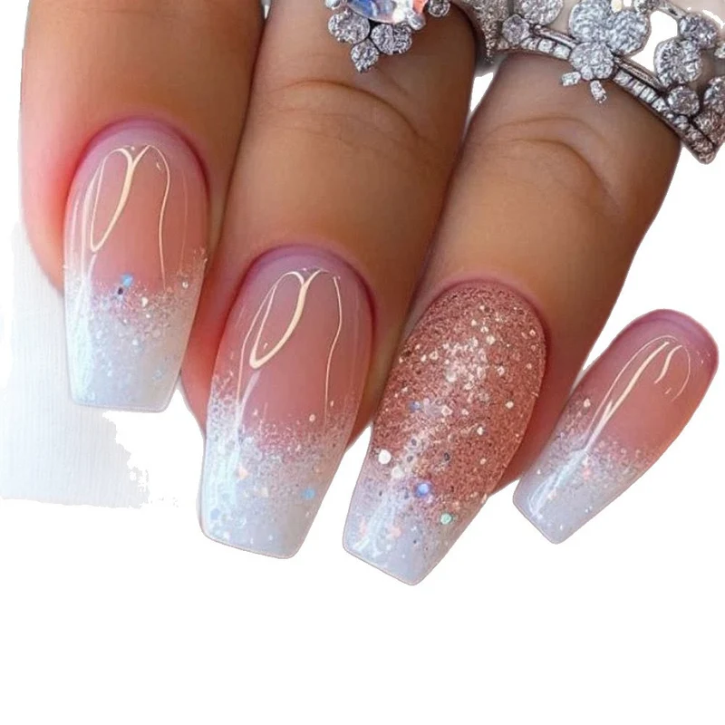 Glitzerndes Ombre Nagelkunst Karnz