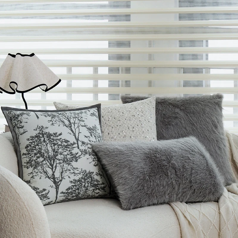 Square decorative cushion cover with finely woven tree jacquard and velvety piping Stornfield