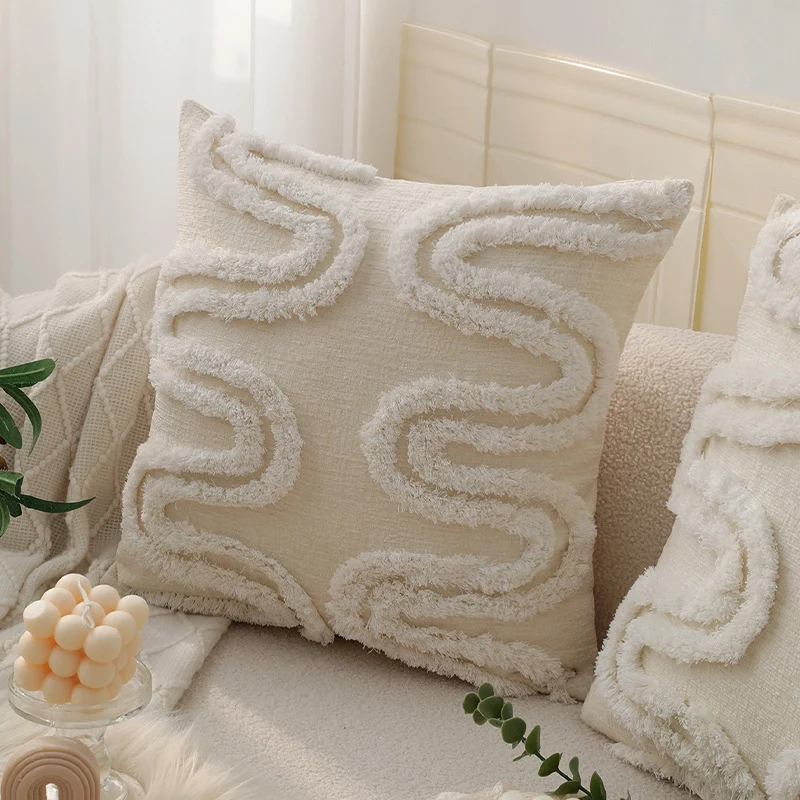 Square decorative pillowcase with 3D chenille wave structure and soft cotton blend Stornfield