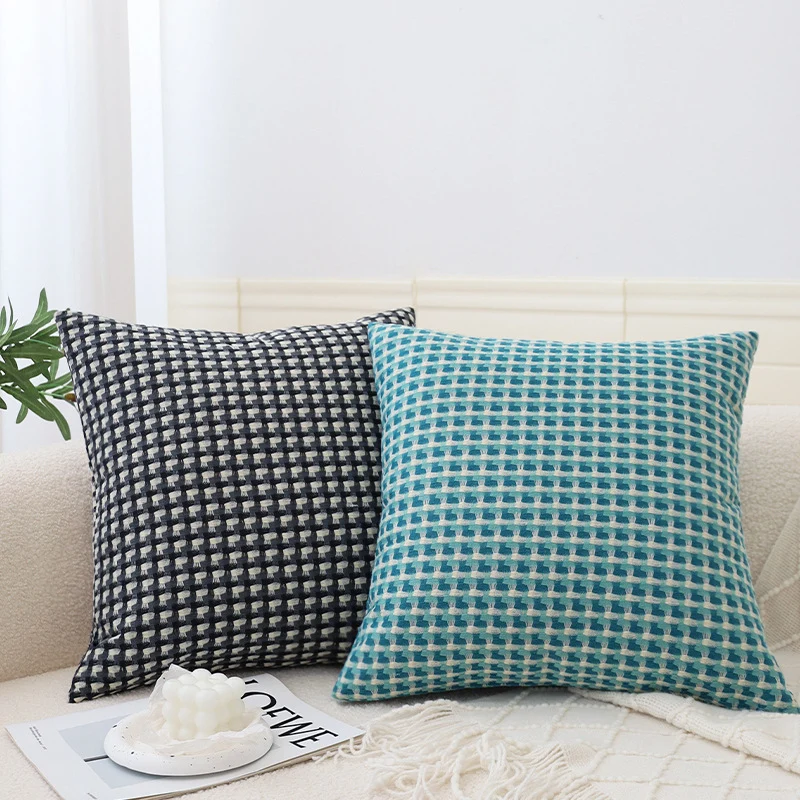 Square cushion cover with fine mini jacquard structure and textured houndstooth Stornfield