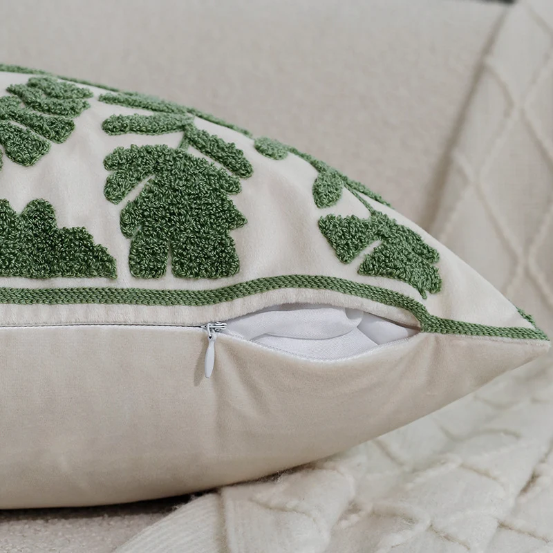 Square cushion cover with botanical tuft relief and fine piping Stornfield