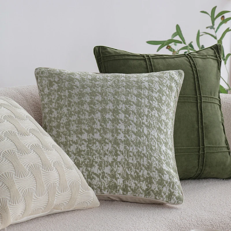 Square cushion cover with abstract houndstooth jacquard and fine linen blend Stornfield