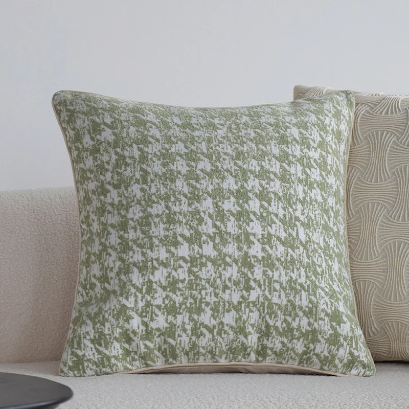 Square cushion cover with abstract houndstooth jacquard and fine linen blend Stornfield