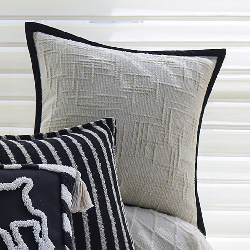 Square cushion cover in linen look with geometric relief, piping edge and concealed zipper Stornfield