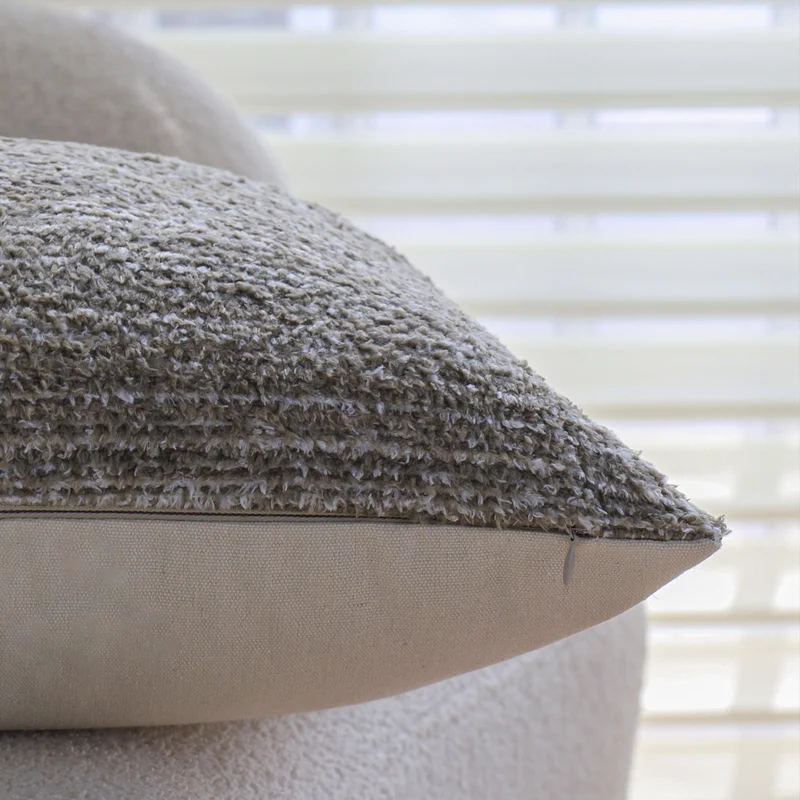 Square cushion cover made of soft chenille bouclé with ribbed texture Stornfield