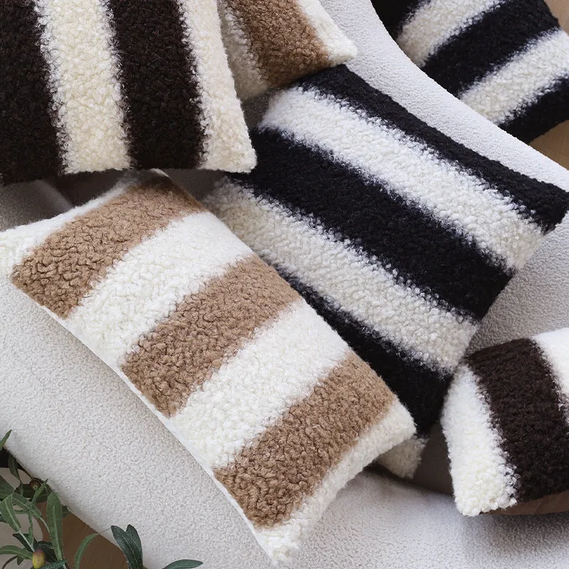 Square cushion cover made of teddy bouclé with relief stripes and soft pile Stornfield