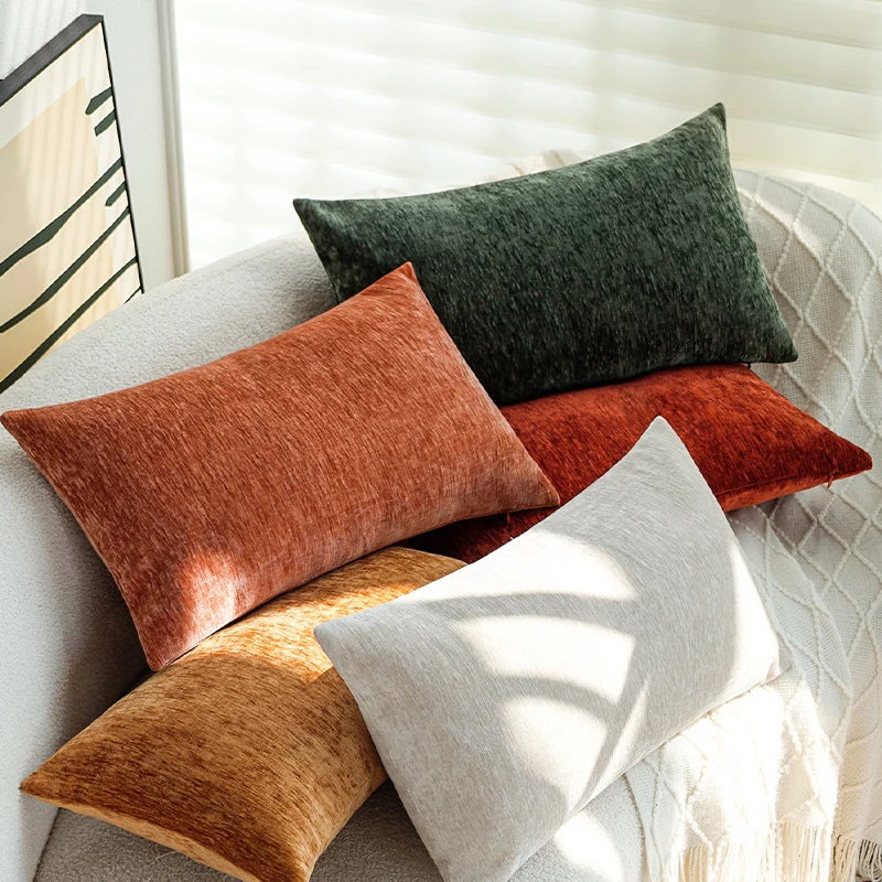 Square cushion cover made of soft chenille velvet with a mottled structure Stornfield