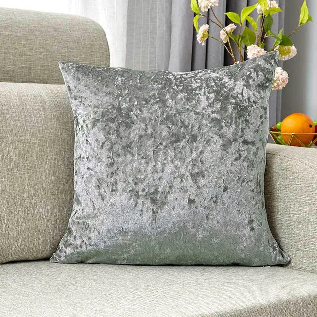 Square cushion cover made of crushed velvet with a soft texture and concealed zipper Stornfield