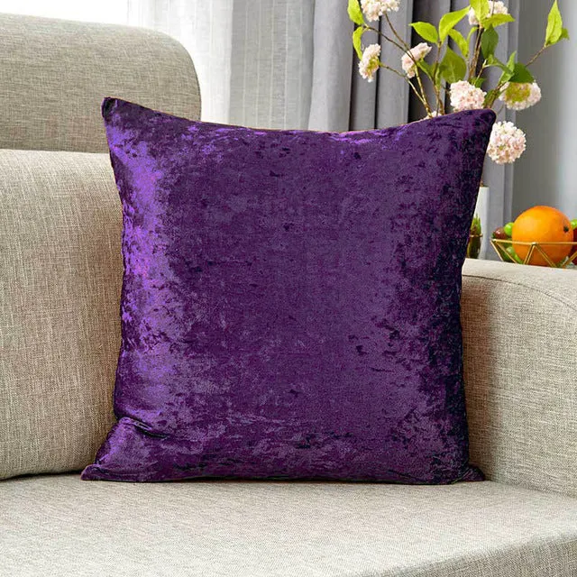 Square cushion cover made of crushed velvet with a soft texture and concealed zipper Stornfield