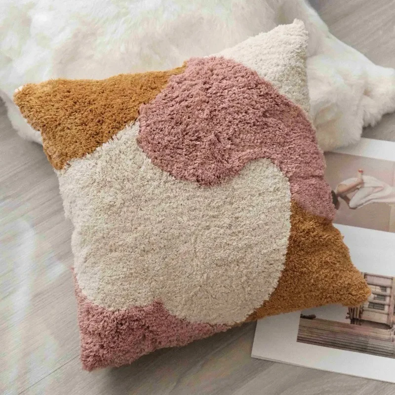 Square soft velvet decorative pillowcase with soft-touch velvet texture and hotel-like edge finishing Stornfield
