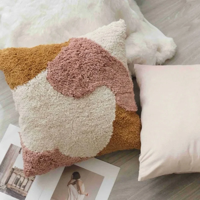 Square soft velvet decorative pillowcase with soft-touch velvet texture and hotel-like edge finishing Stornfield