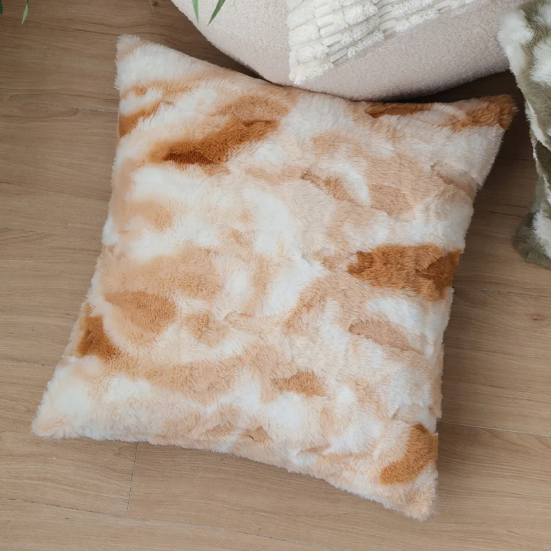 Square cushion cover with a relief block structure made of soft microfiber and concealed zipper Stornfield