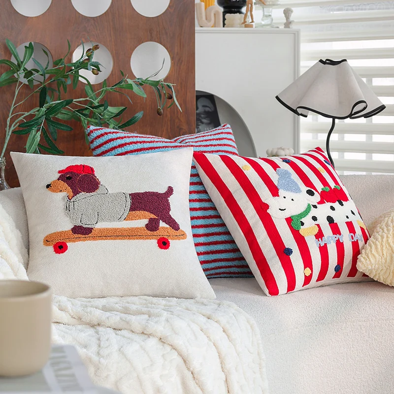Striped tufted cushion cover with plush bouclé look and concealed zipper Stornfield