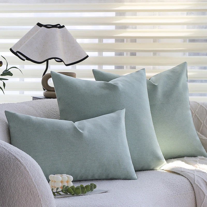 Duo pillowcases made of lightweight linen blend with fine texture and hidden zipper Stornfield