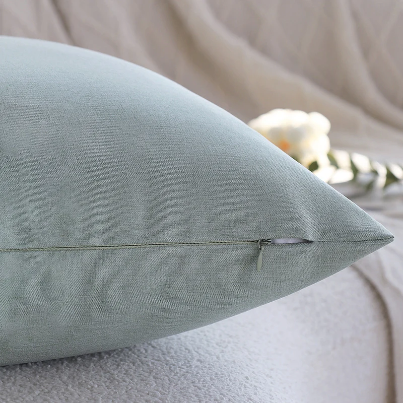 Duo pillowcases made of lightweight linen blend with fine texture and hidden zipper Stornfield