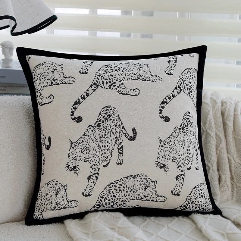 Decorative cushion with fine jacquard tree print and velvet piping Stornfield