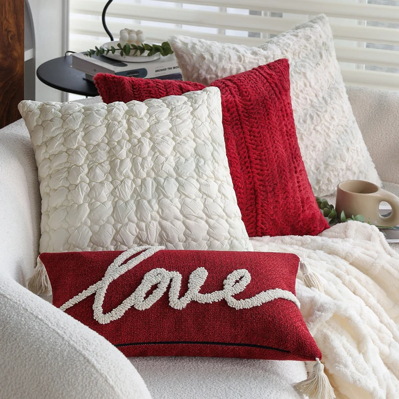 Decorative cuddly pillow with cuddly faux fur cover Stornfield
