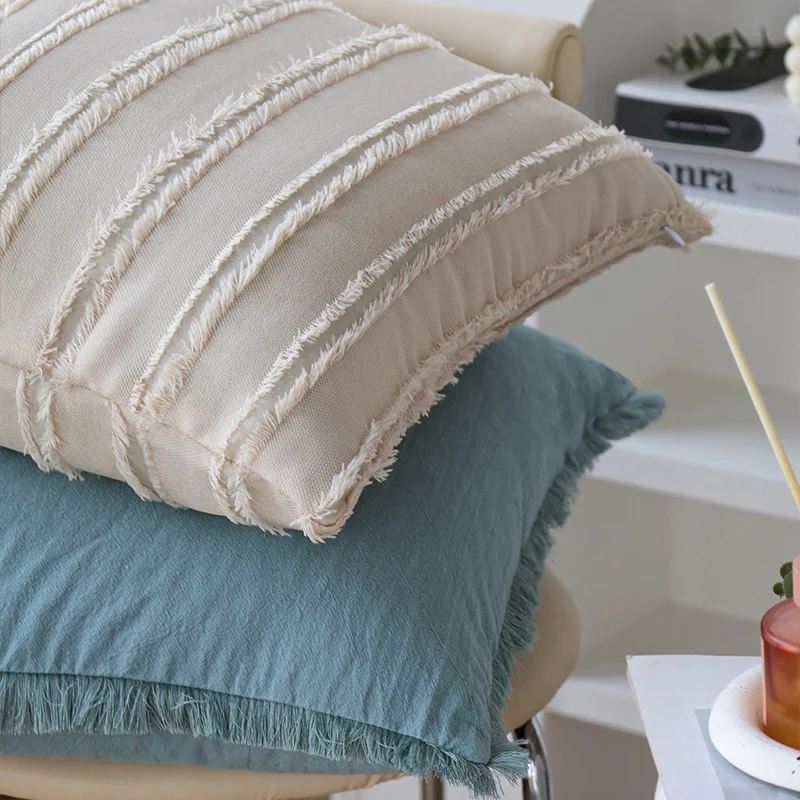 Decorative square cushion cover made of soft velvet with a fine fringe edge Stornfield
