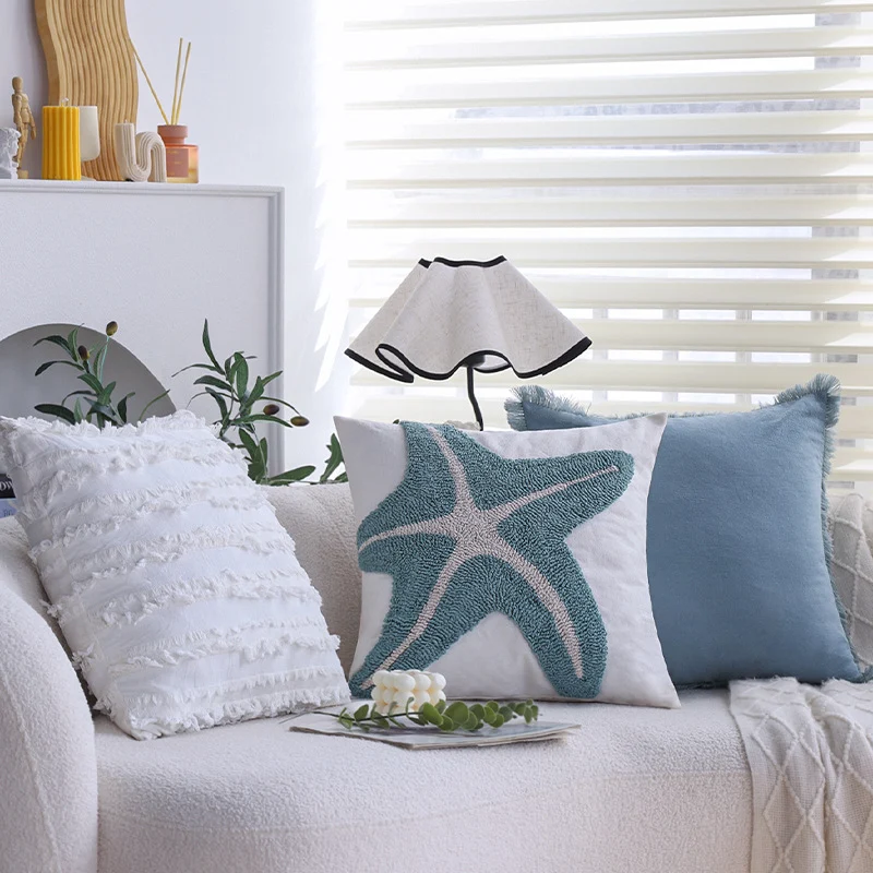 Decorative cushion cover with high-pile starfish relief Stornfield