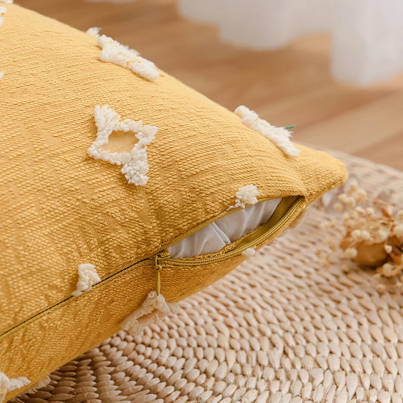 Decorative cushion cover in Boho-Scandi mix with hand-tufted 3D diamond relief Stornfield
