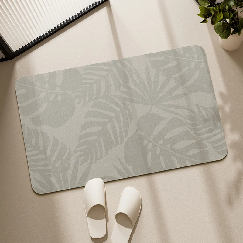 Decorative Low-Profile Absorbent Leaf-Pattern Bathroom and Entry Mat