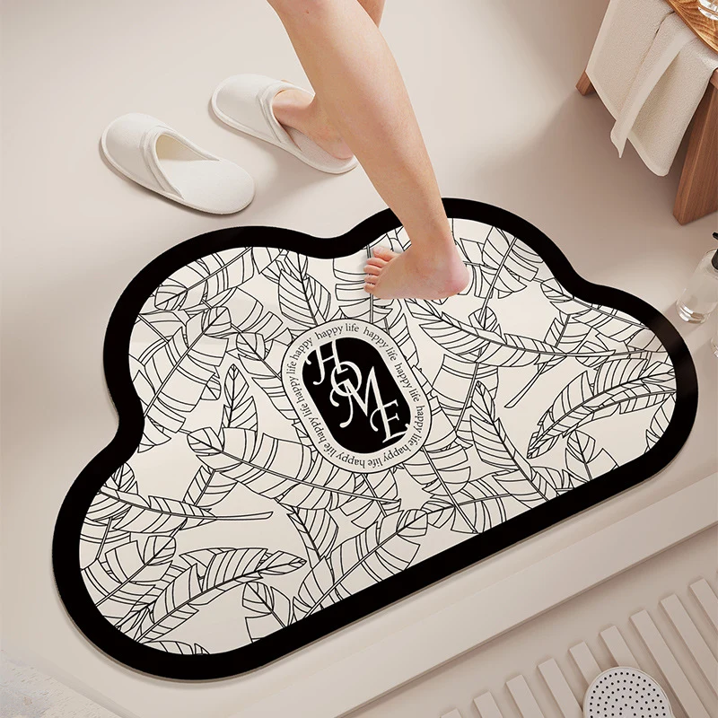 Cloud-Shaped Absorbent Microfiber Bath Mat with Non-Slip Backing and Palm Leaf Print
