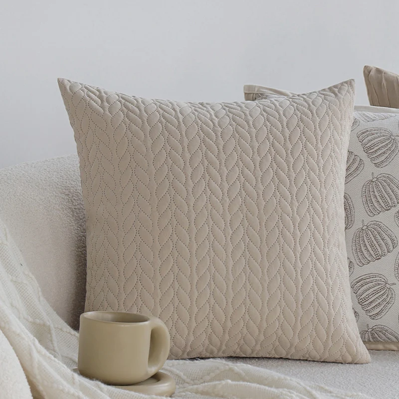 Decorative cushion with structured stripes and soft cotton cover Stornfield