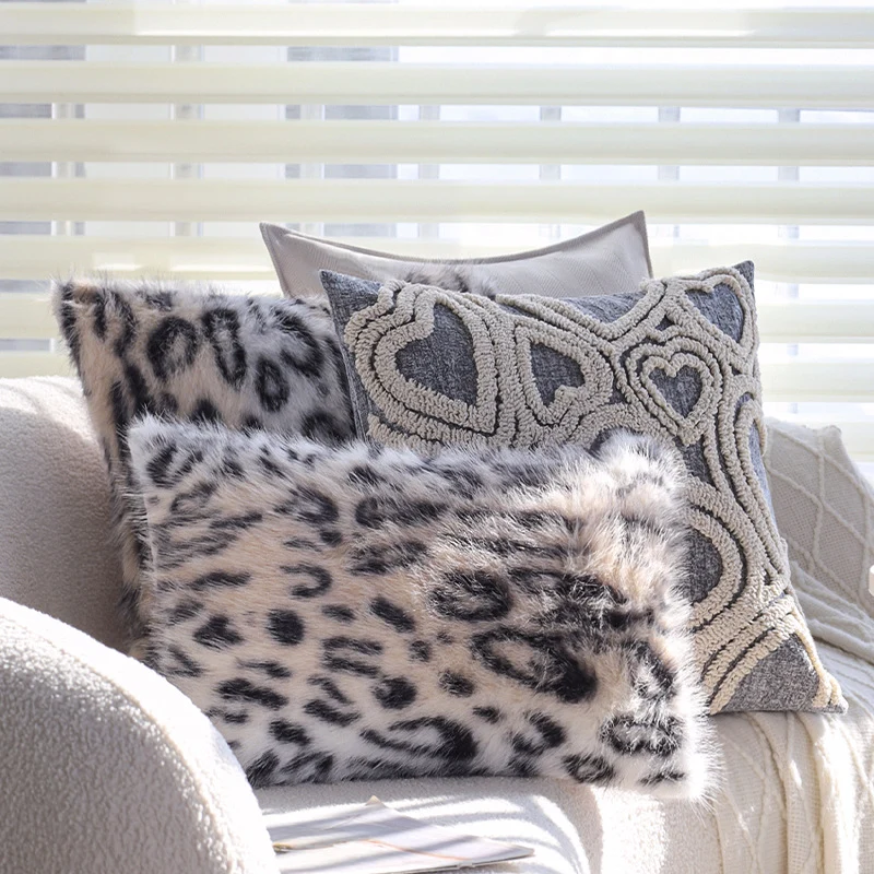 Reversible faux fur and textured cushion cover with leopard print and concealed zipper Stornfield