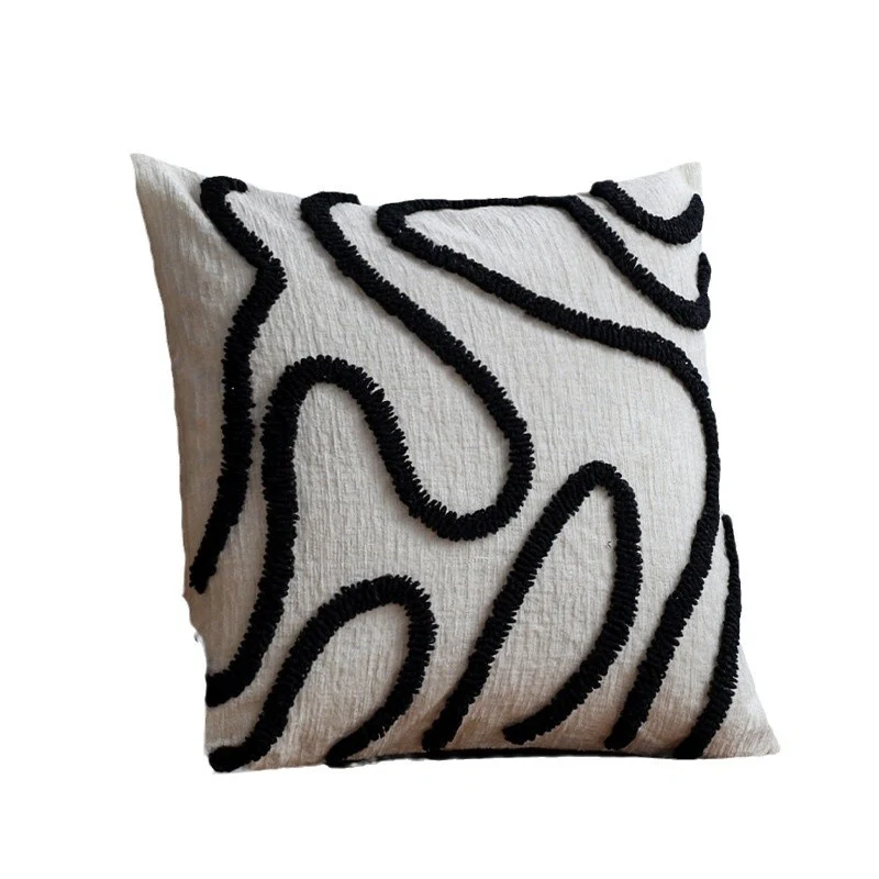 Structure decorative cushion cover made of cotton with relief chenille appliqué Stornfield
