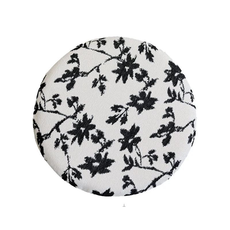 Round seat cushion with quilted padding, floral jacquard cover and anti-slip backing Stornfield