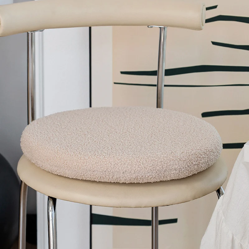 Round seat cushion made of teddy fleece with non-slip underside Stornfield